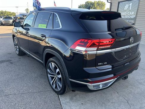 Used 2021 Volkswagen Atlas Cross Sport SEL Premium R-Line AWD/4WD image 7