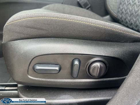 Used 2024 Chevrolet Equinox LT AWD/4WD image 18