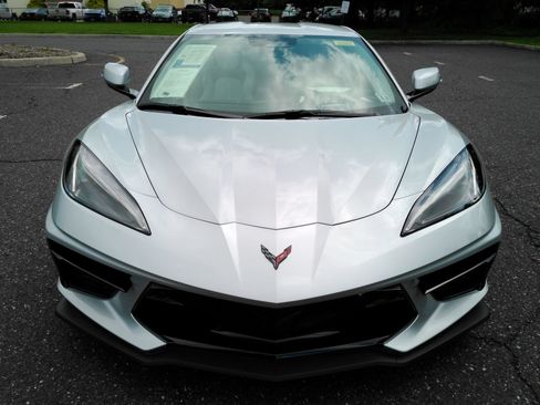 Used 2026 Chevrolet Corvette Stingray Premium Cpe w/ Z51 Performance Package RWD image 3