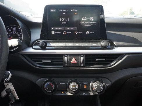 Used 2023 Kia Forte LXS w/ LXS Technology Package FWD image 38