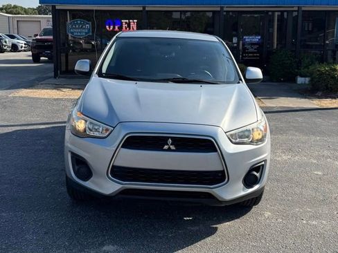 Used 2015 Mitsubishi Outlander Sport ES FWD image 3
