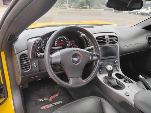Used 2007 Chevrolet Corvette Z06 w/ Preferred Equipment Group RWD image 6