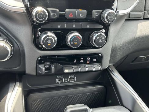 Used 2025 RAM 1500 Big Horn RWD image 24