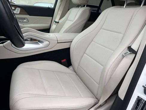 Certified 2025 Mercedes-Benz GLE 350 4MATIC image 22