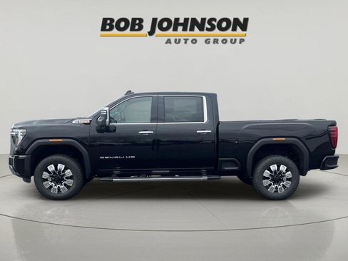 New 2026 GMC Sierra 3500 Denali w/ Technology Package AWD/4WD image 9