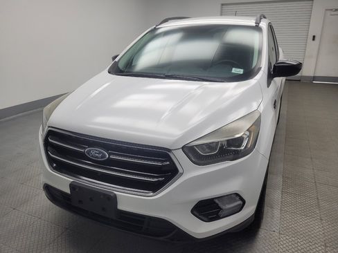 Used 2018 Ford Escape SE w/ SE Sport Appearance Package FWD image 15