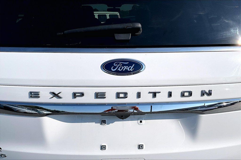 Used 2024 Ford Expedition Limited AWD/4WD image 26