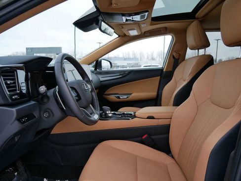 Certified 2025 Lexus NX 350h 350h Premium w/ Accessory Package (2T) image 9