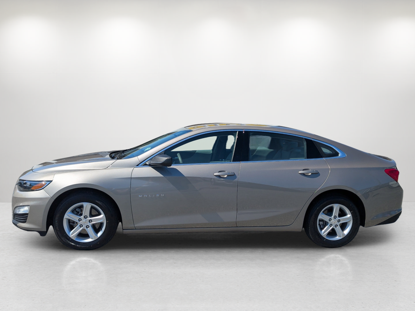 Used 2023 Chevrolet Malibu LS FWD image 8