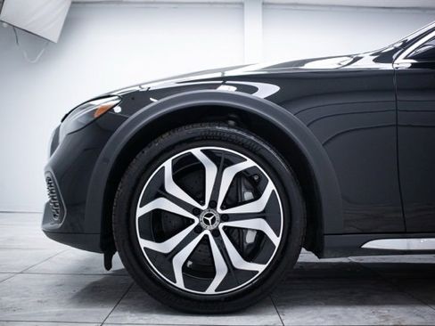 Used 2025 Mercedes-Benz E 450 4MATIC All-Terrain Wagon image 32