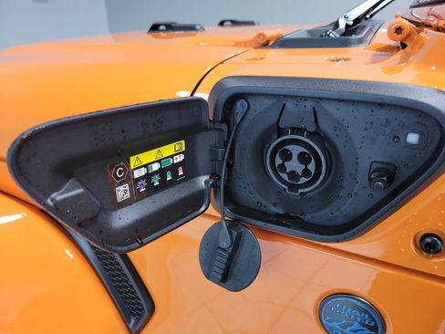 New 2025 Jeep Wrangler Unlimited Sahara w/ Safety Group image 26