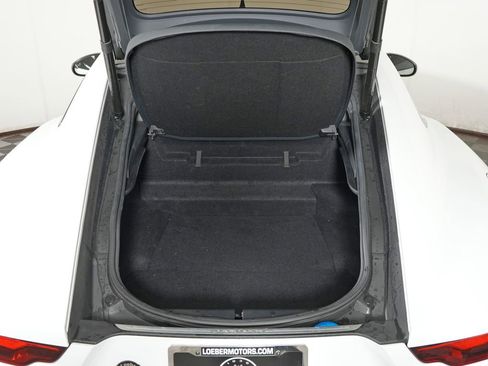 Used 2024 Jaguar F-TYPE R-Dynamic RWD image 33