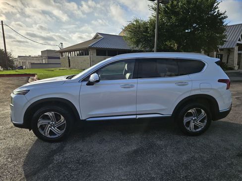 Used 2021 Hyundai Santa Fe SEL w/ Convenience Package FWD image 4
