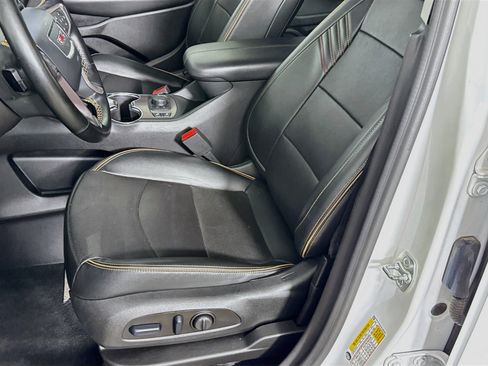 Used 2024 GMC Terrain AT4 AWD/4WD image 22
