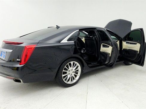 Used 2013 Cadillac XTS Platinum w/ Driver Assist Package image 13