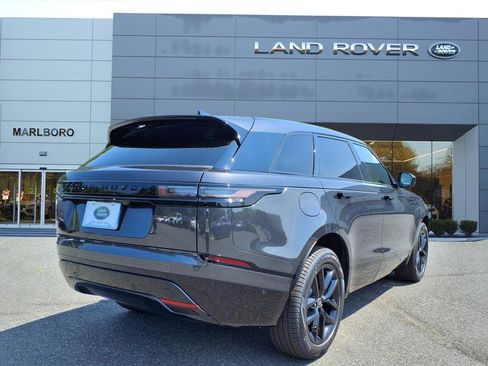 New 2026 Land Rover Range Rover Velar Dynamic SE image 2