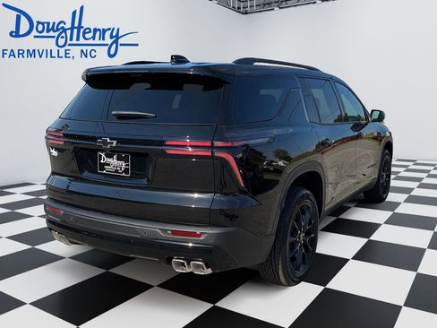 New 2026 Chevrolet Traverse LT w/ Midnight/Sport Edition FWD image 5