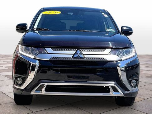 Used 2020 Mitsubishi Outlander SE AWD/4WD image 3