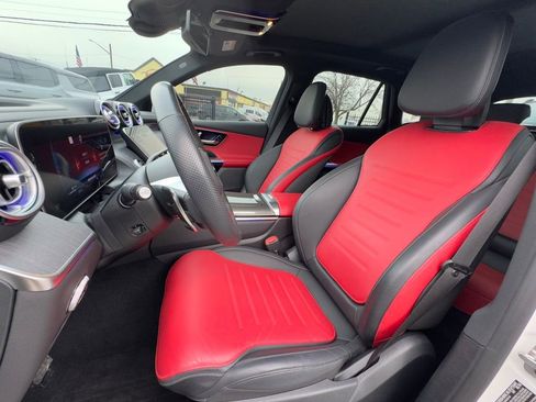 Used 2024 Mercedes-Benz GLC 43 AMG 4MATIC image 1