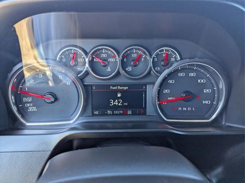 Used 2021 Chevrolet Silverado 1500 RST image 25