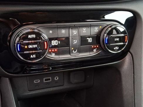 Used 2023 Buick Encore GX Select w/ Sport Touring Package image 26