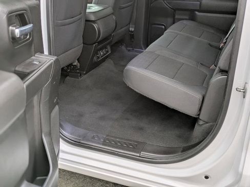 Used 2021 Chevrolet Silverado 1500 LT w/ Bed Protection Package image 24