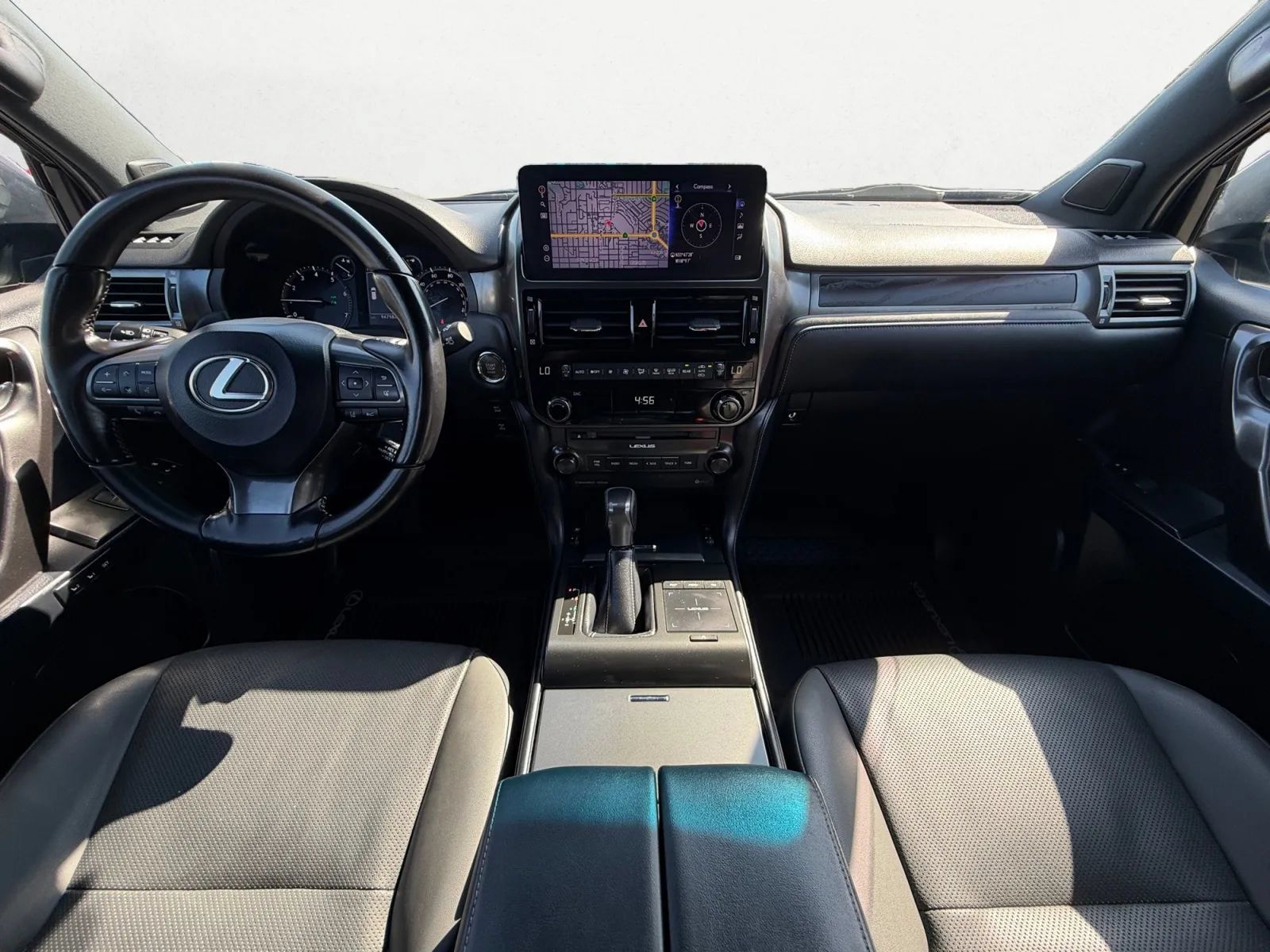 Used 2022 Lexus GX 460 AWD/4WD image 12