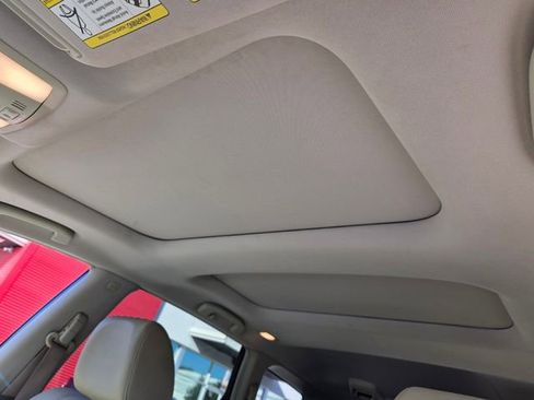 Used 2014 Nissan Murano SL w/ Navigation Package image 19