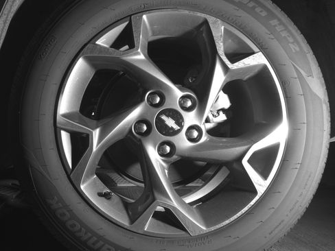 Used 2025 Chevrolet Trax LT w/ LT Convenience Package image 14