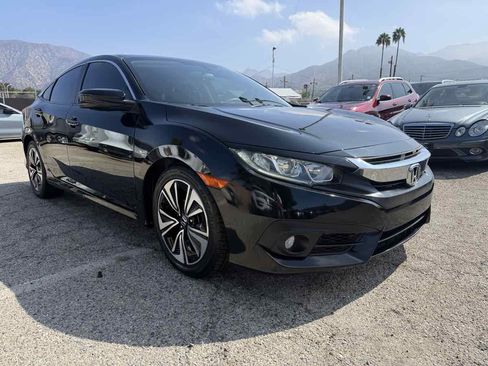 Used 2017 Honda Civic EX-T image 1