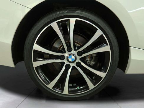 Used 2020 BMW 230i Convertible w/ Premium Package RWD image 46