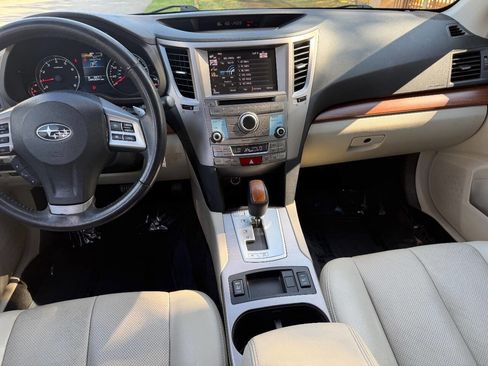 Used 2013 Subaru Outback 2.5i Limited image 19
