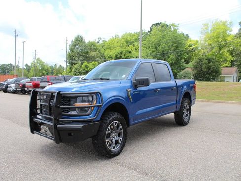 Used 2025 Ford F150 STX w/ Equipment Group 200A AWD/4WD image 2