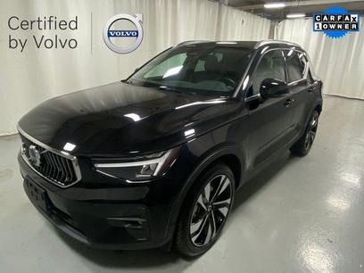 Certified 2025 Volvo XC40 B5 Plus