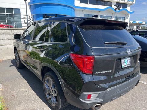 Used 2023 Honda Passport EX-L image 6