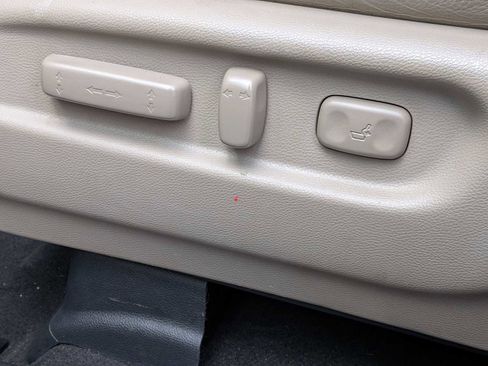 Certified 2019 Honda Pilot Touring image 16