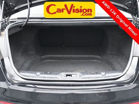 Used 2017 Ford Taurus SEL w/ Equipment Group 201A image 16