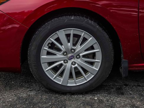 Used 2018 Subaru Impreza 2.0i Premium image 10