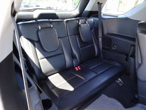 Used 2021 Ford Explorer Limited w/ Equipment Group 301A image 21