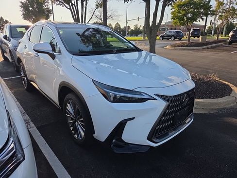 Certified 2026 Lexus NX 350 AWD w/ Accessory Package (2T) image 3