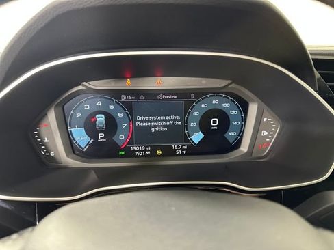 Used 2022 Audi Q3 2.0T Premium w/ Convenience Package image 17