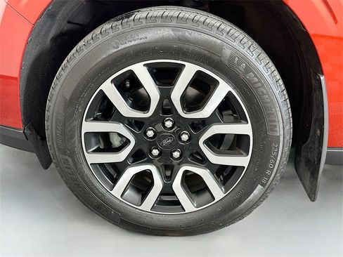 Used 2024 Ford Maverick Lariat image 33