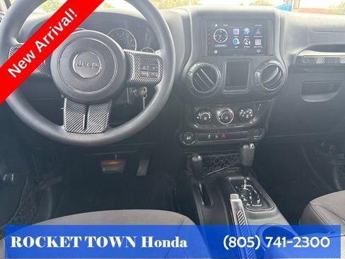 Used 2015 Jeep Wrangler Unlimited Sport w/ Trailer Tow Group AWD/4WD image 14