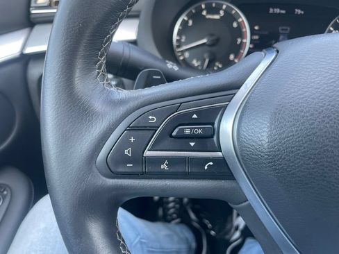 Used 2020 INFINITI QX50 Luxe w/ Navigation Package AWD/4WD image 23