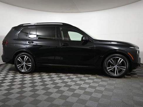 Certified 2024 BMW X7 xDrive40i w/ M Sport Package image 8