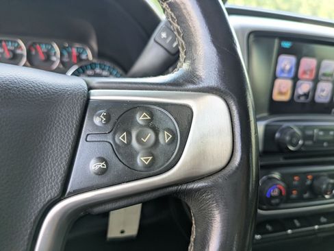 Used 2017 GMC Sierra 1500 SLT w/ SLT Premium Package AWD/4WD image 24