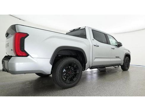 New 2026 Toyota Tundra SR5 AWD/4WD image 25