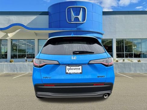 Used 2026 Honda HR-V Sport image 3