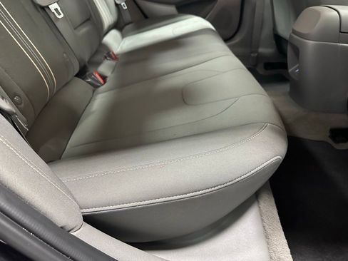 Used 2025 Hyundai Elantra SEL w/ Cargo Package image 47