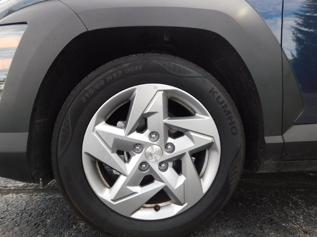 Used 2026 Hyundai Kona SE FWD image 10